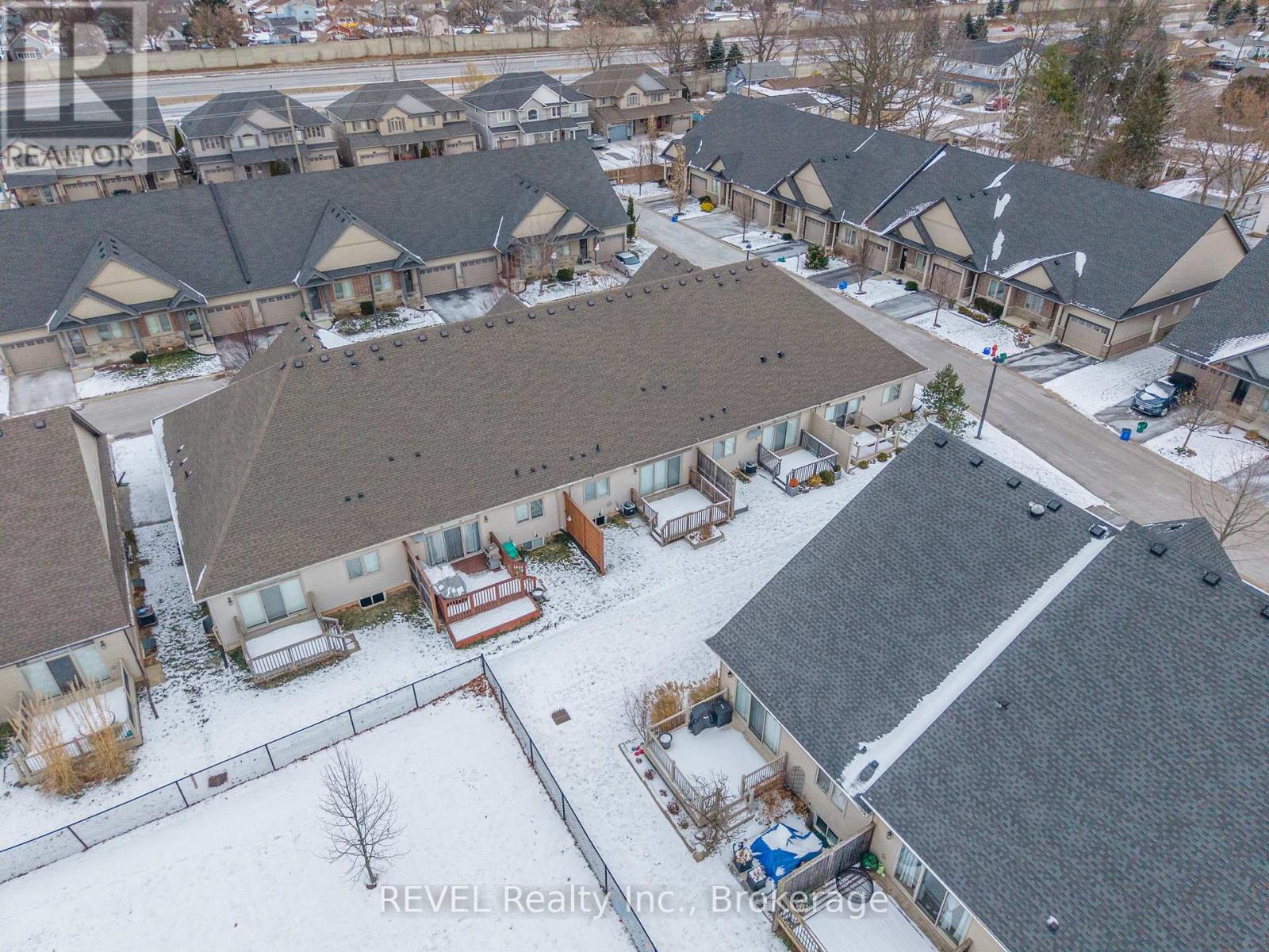 8 - 5490 Prince Edward Avenue, Niagara Falls (Hospital), Ontario  L2G 0G5 - Photo 40 - X12627358