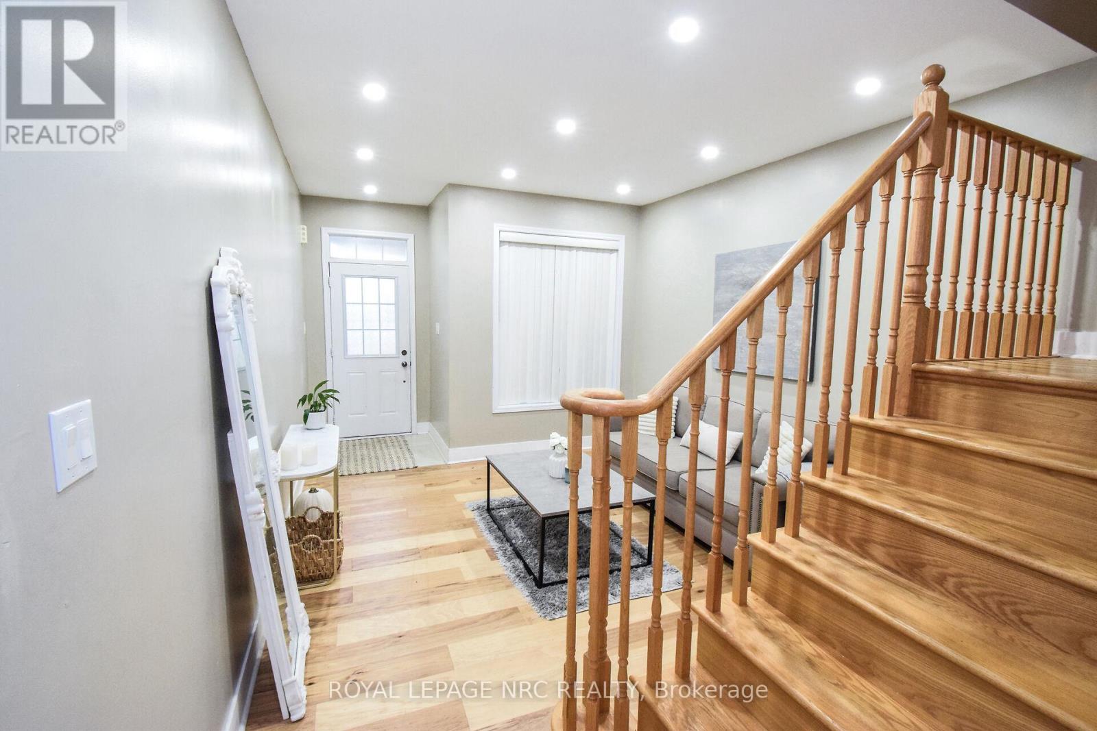 7794 Sassafras Trail, Niagara Falls, Ontario  L2H 0N5 - Photo 7 - X12627452