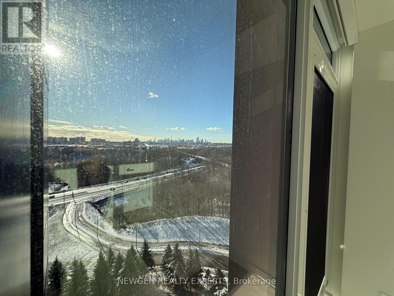 913 - 1 Quarrington Lane, Toronto, Ontario  M3C 0S4 - Photo 10 - C12621864