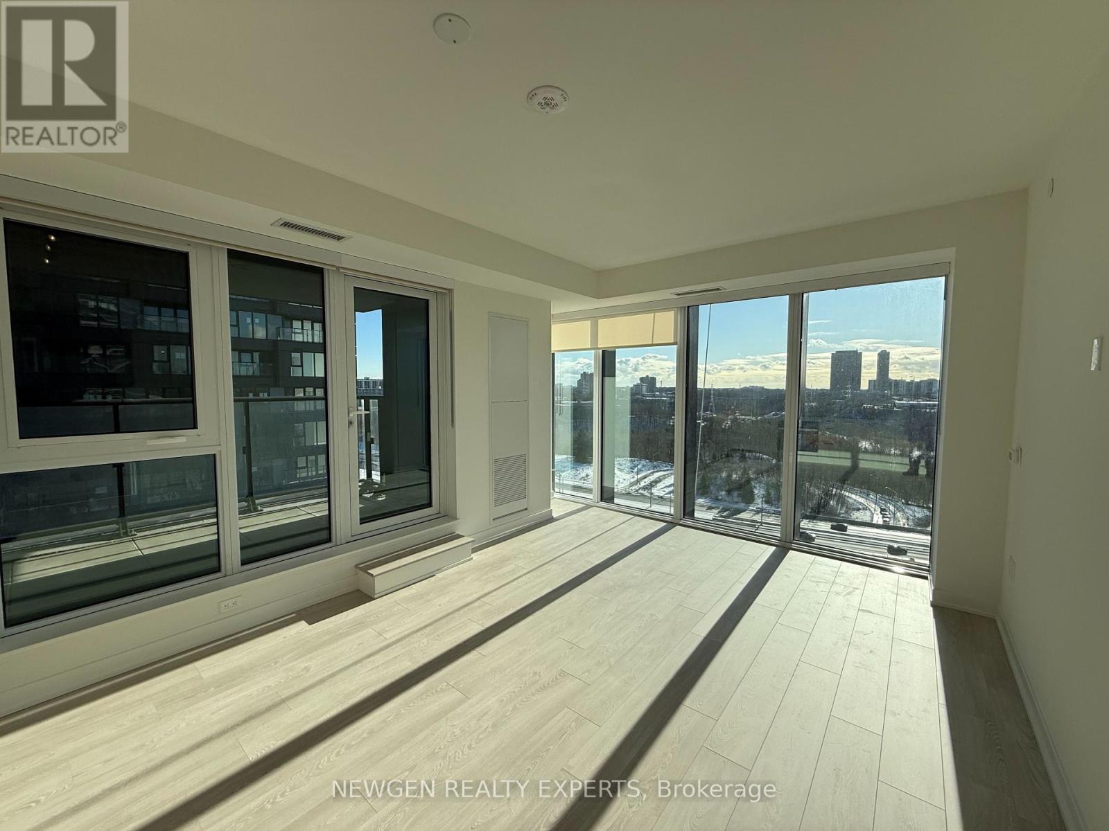 913 - 1 Quarrington Lane, Toronto, Ontario  M3C 0S4 - Photo 16 - C12621864