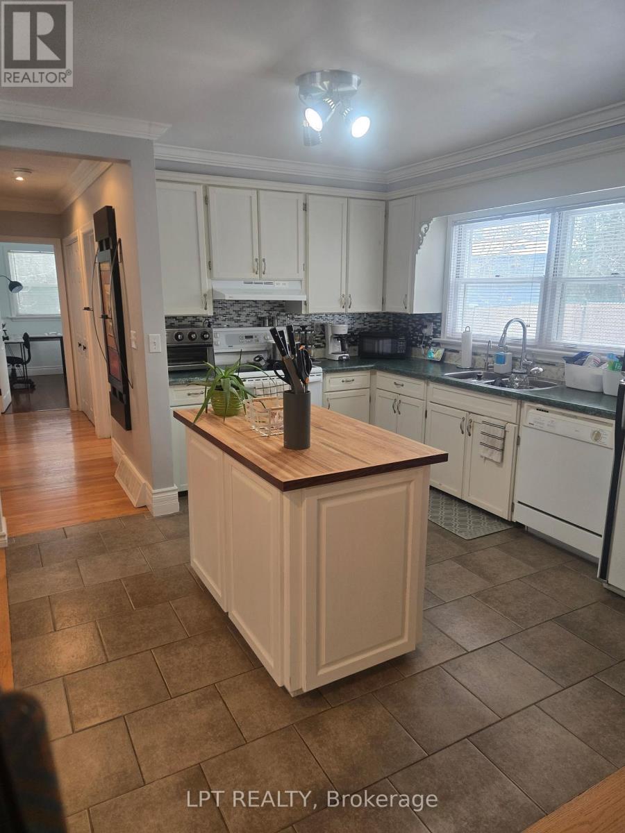 Unit A - 60 Norton Boulevard, Caledon, Ontario  L7E 2C5 - Photo 6 - W12616460