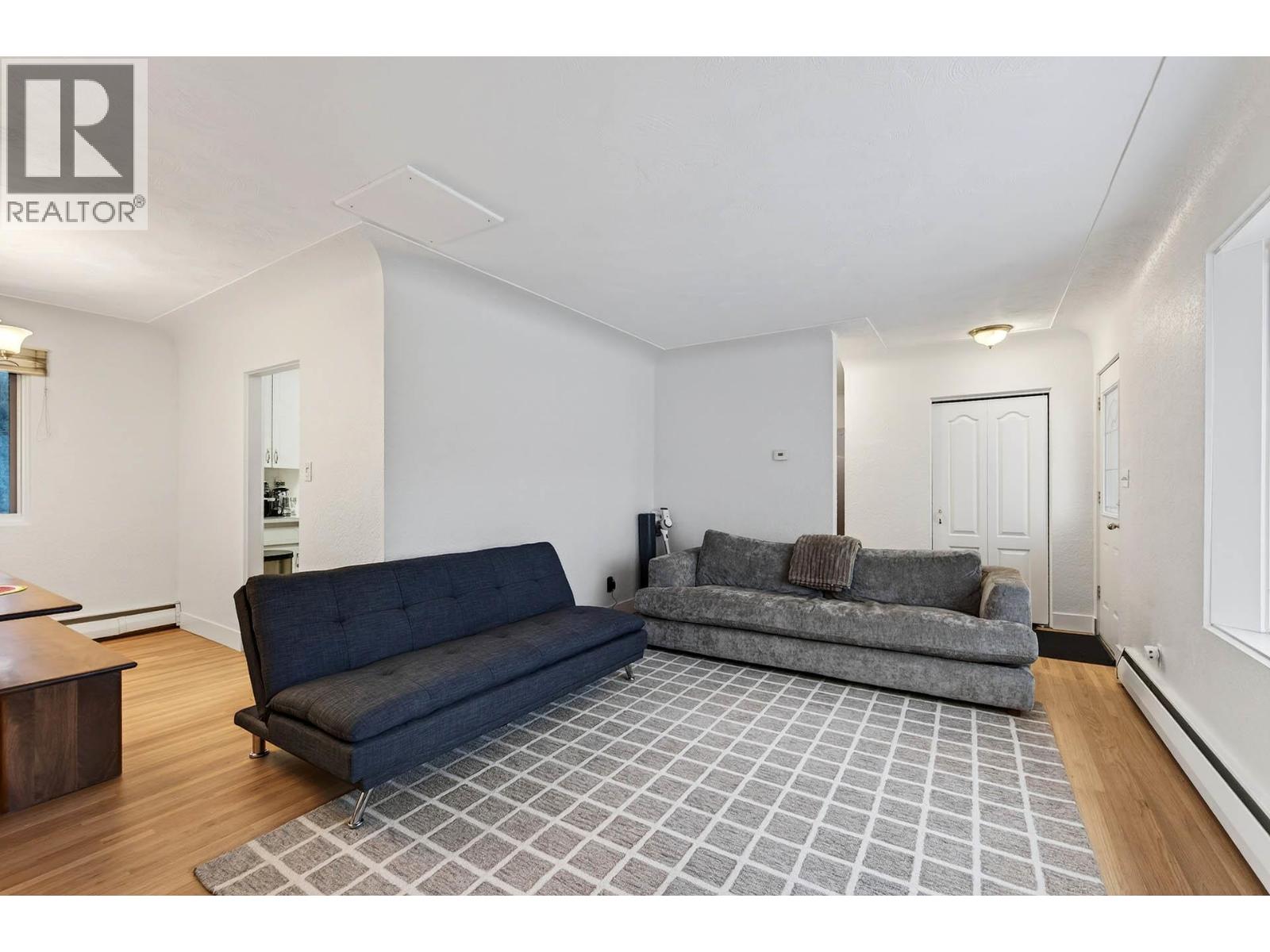 939 McMurdo Drive Kamloops Photo 6 939 McMurdo Drive Kamloops Photo 6