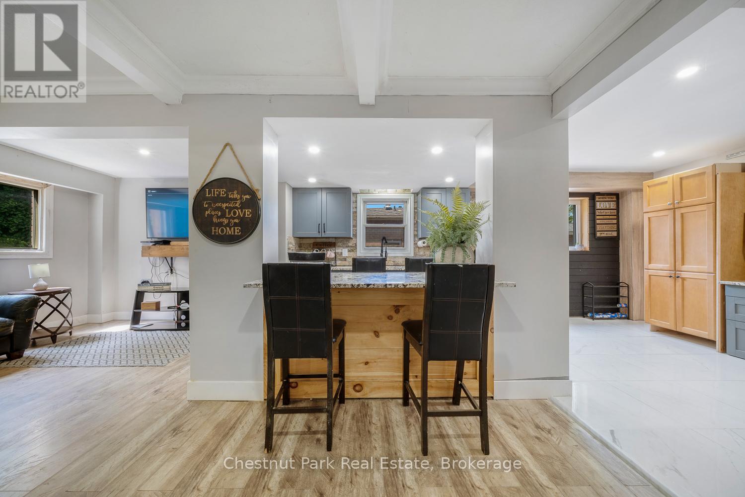 50 Stewart Avenue, New Tecumseth, Ontario L9R 1C2 - Photo 11 - N12627478