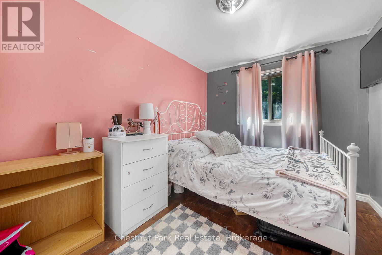 50 Stewart Avenue, New Tecumseth, Ontario L9R 1C2 - Photo 22 - N12627478