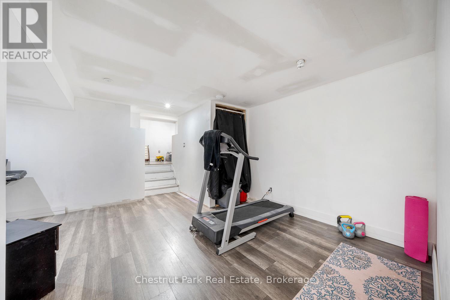 50 Stewart Avenue, New Tecumseth, Ontario L9R 1C2 - Photo 25 - N12627478