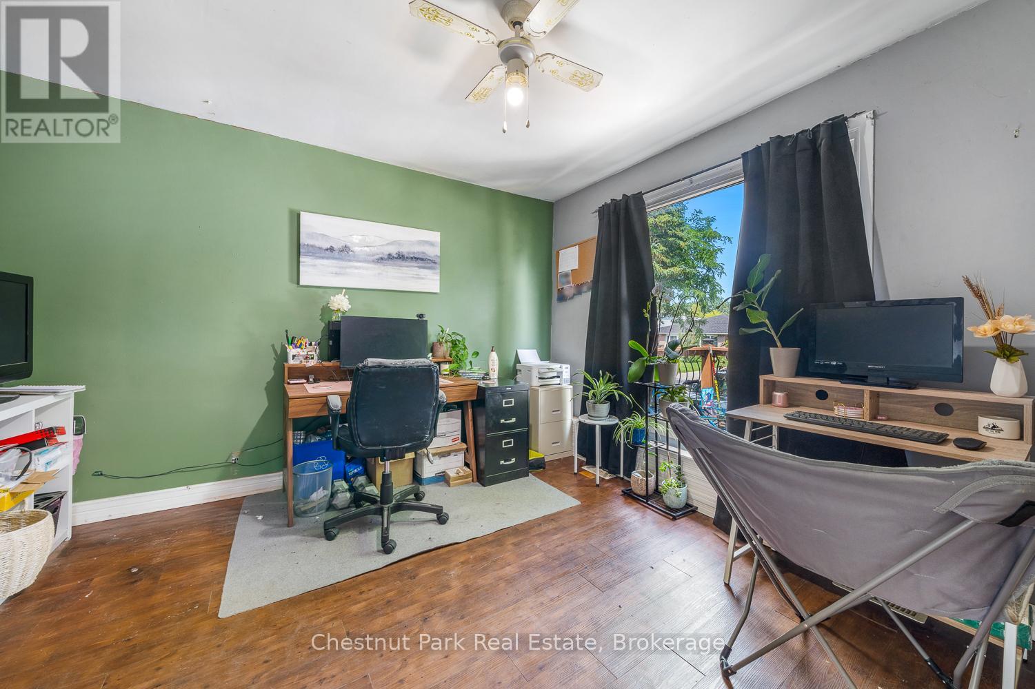 50 Stewart Avenue, New Tecumseth, Ontario L9R 1C2 - Photo 4 - N12627478