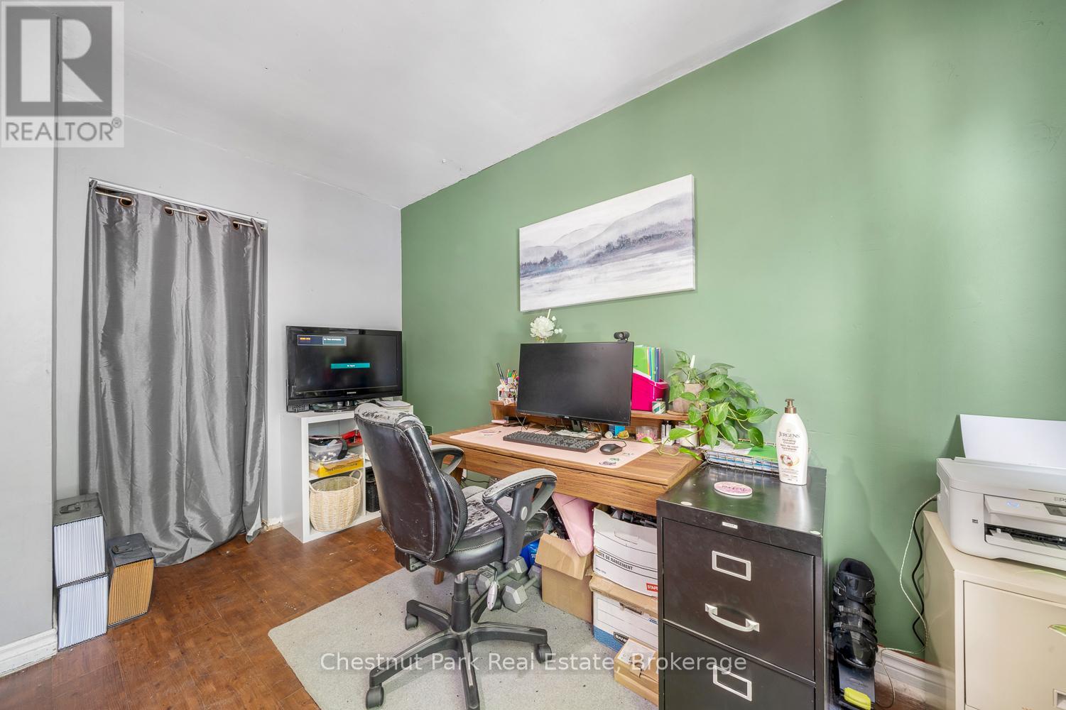 50 Stewart Avenue, New Tecumseth, Ontario L9R 1C2 - Photo 5 - N12627478