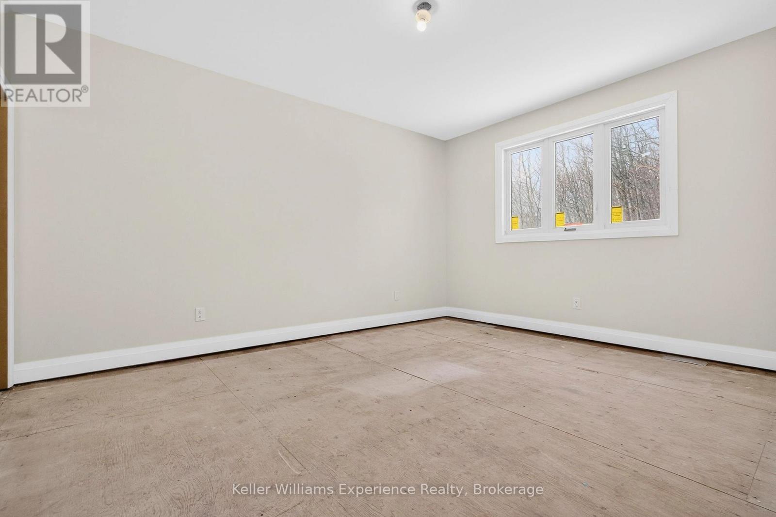 62 Rue Vanier, Tiny, Ontario  L9M 0J2 - Photo 10 - S12627410