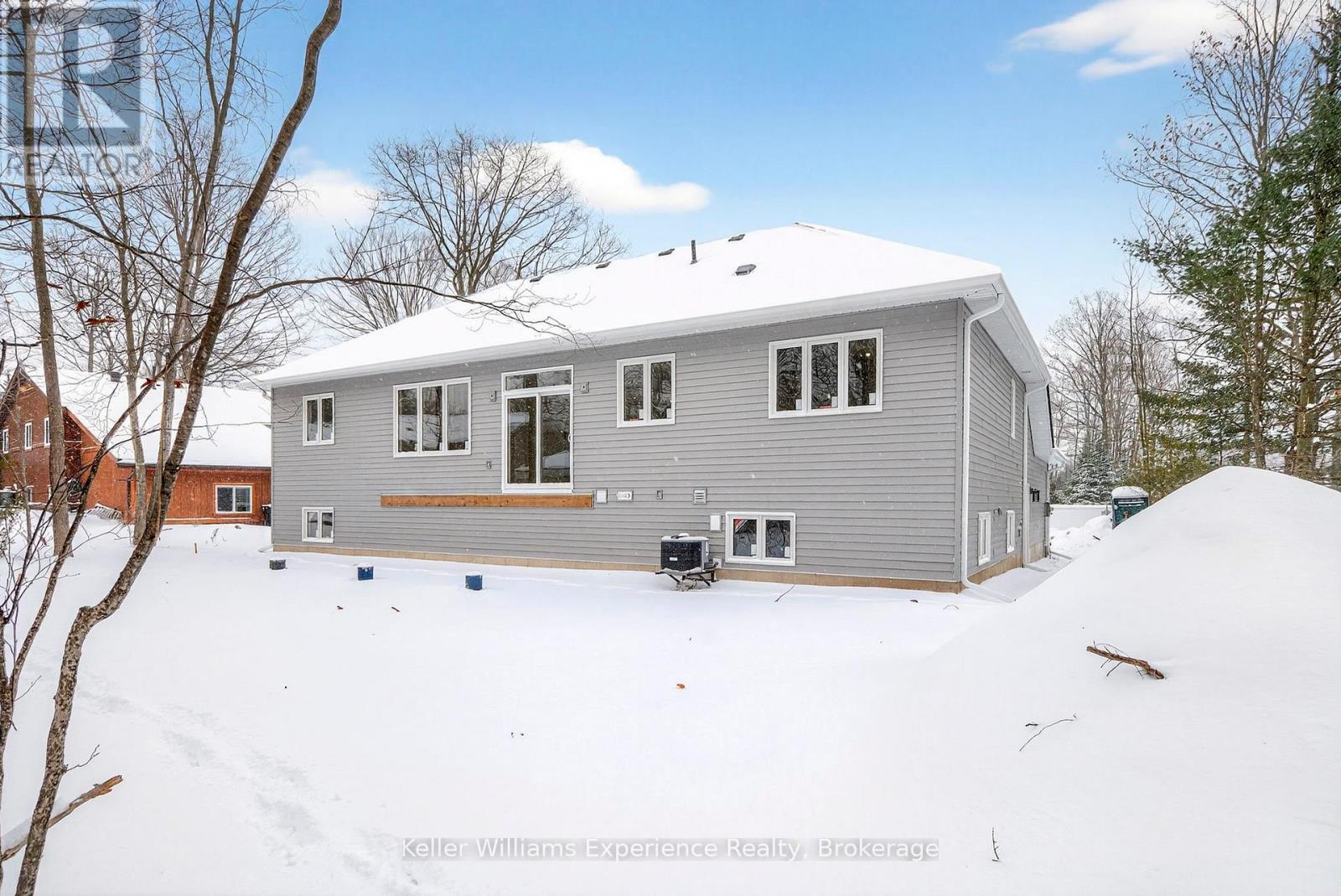 62 Rue Vanier, Tiny, Ontario  L9M 0J2 - Photo 15 - S12627410