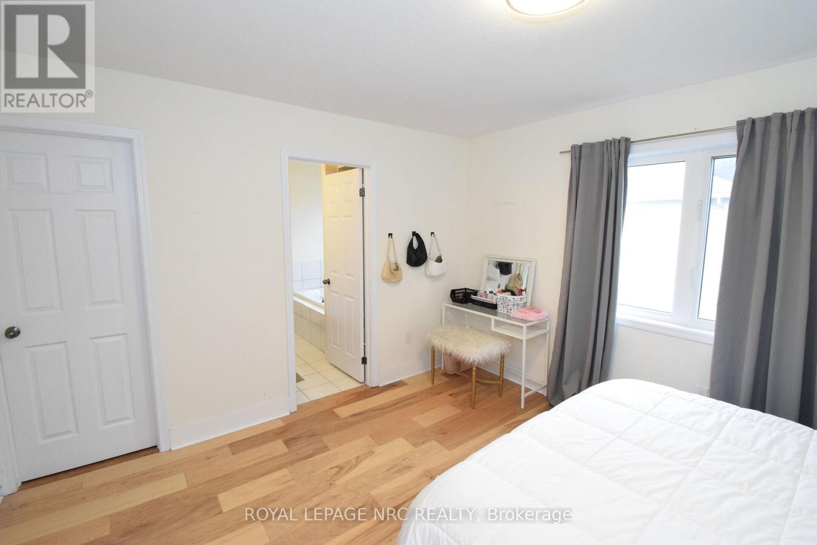 7794 Sassafras Trail, Niagara Falls, Ontario  L2H 0N5 - Photo 33 - X12627452