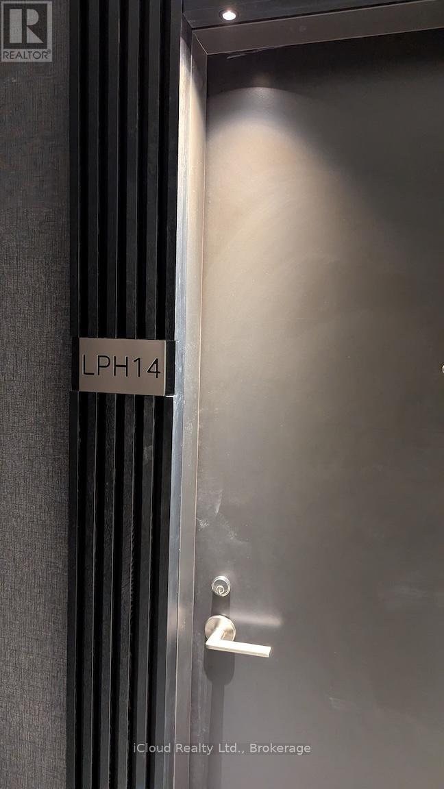 120 BROADWAY AVENUE E, Toronto, Ontario