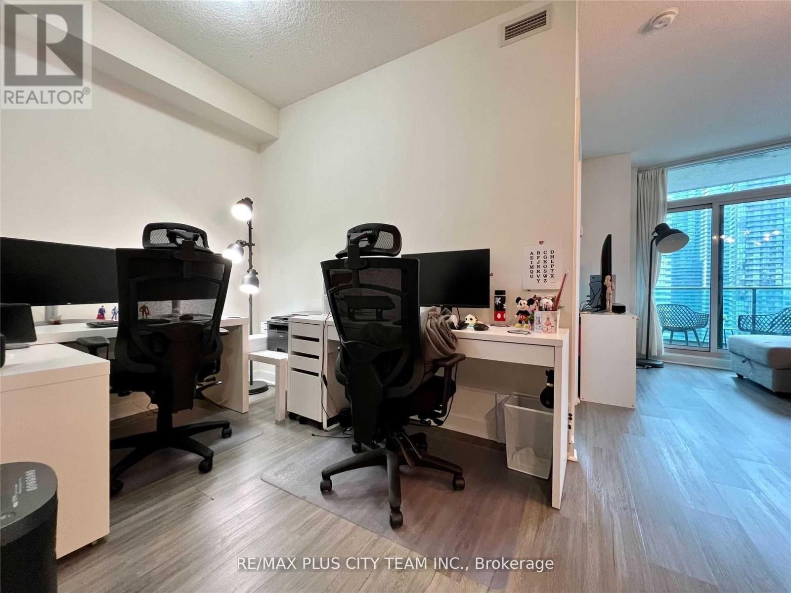 2501 - 33 Bay Street, Toronto, Ontario  M5J 2Z3 - Photo 10 - C12627400