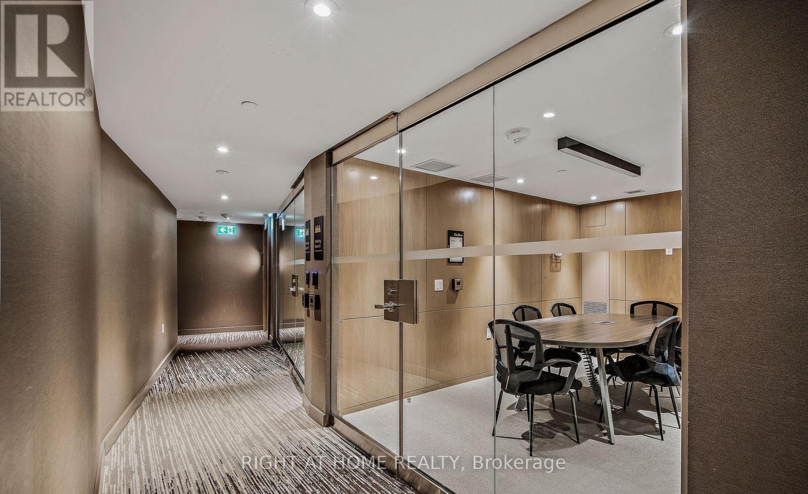 419 - 585 Bloor Street E, Toronto, Ontario  M4W 0B3 - Photo 17 - C12627432