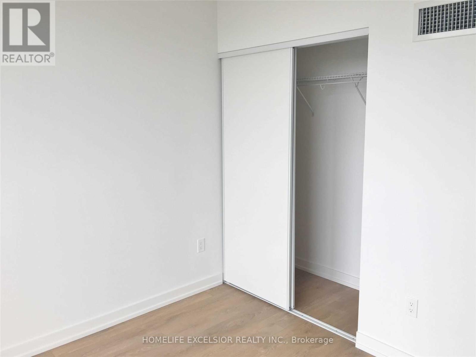 2110 - 117 Mcmahon Drive, Toronto, Ontario  M2K 2X9 - Photo 10 - C12627434