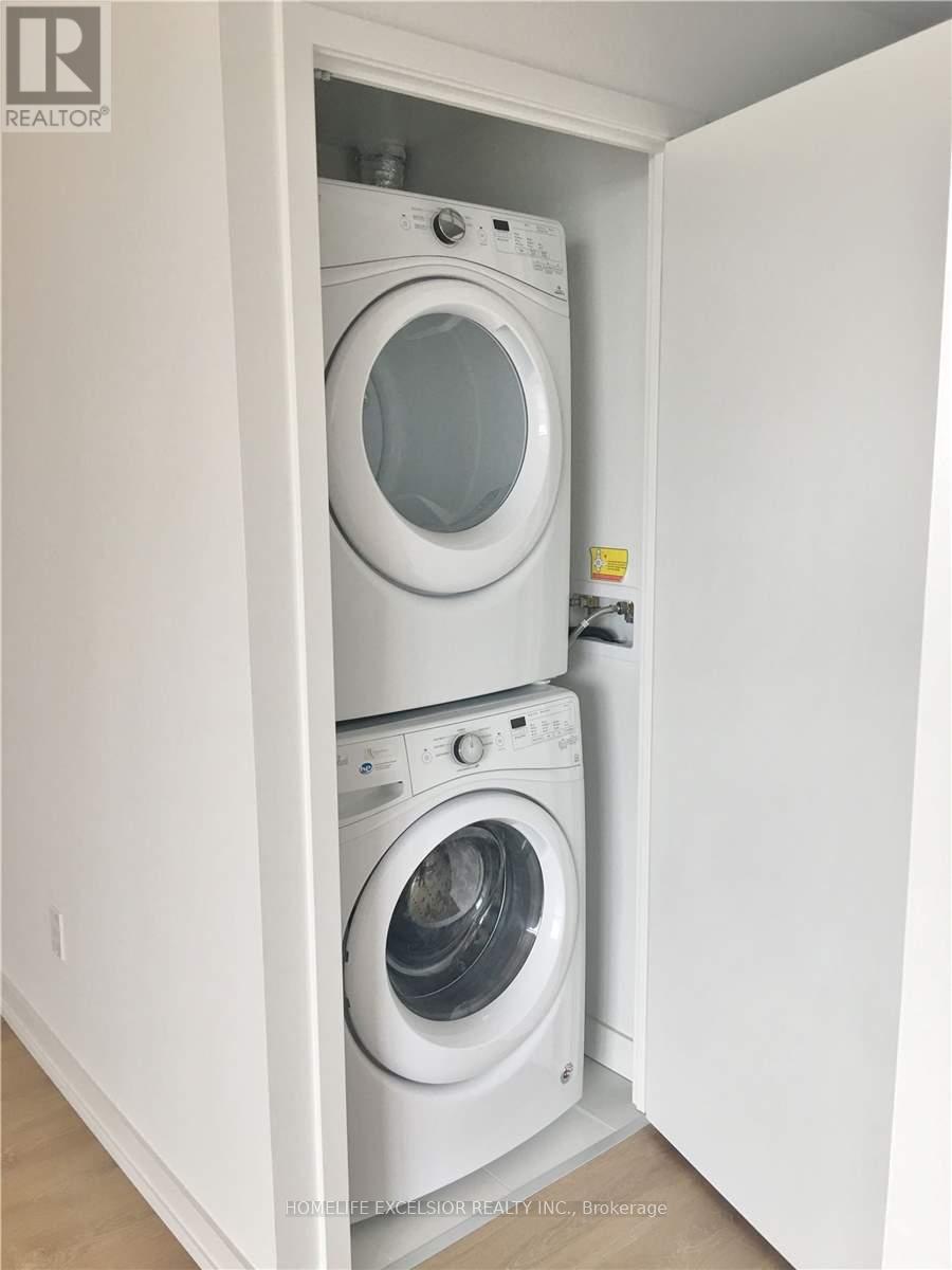 2110 - 117 Mcmahon Drive, Toronto, Ontario  M2K 2X9 - Photo 12 - C12627434