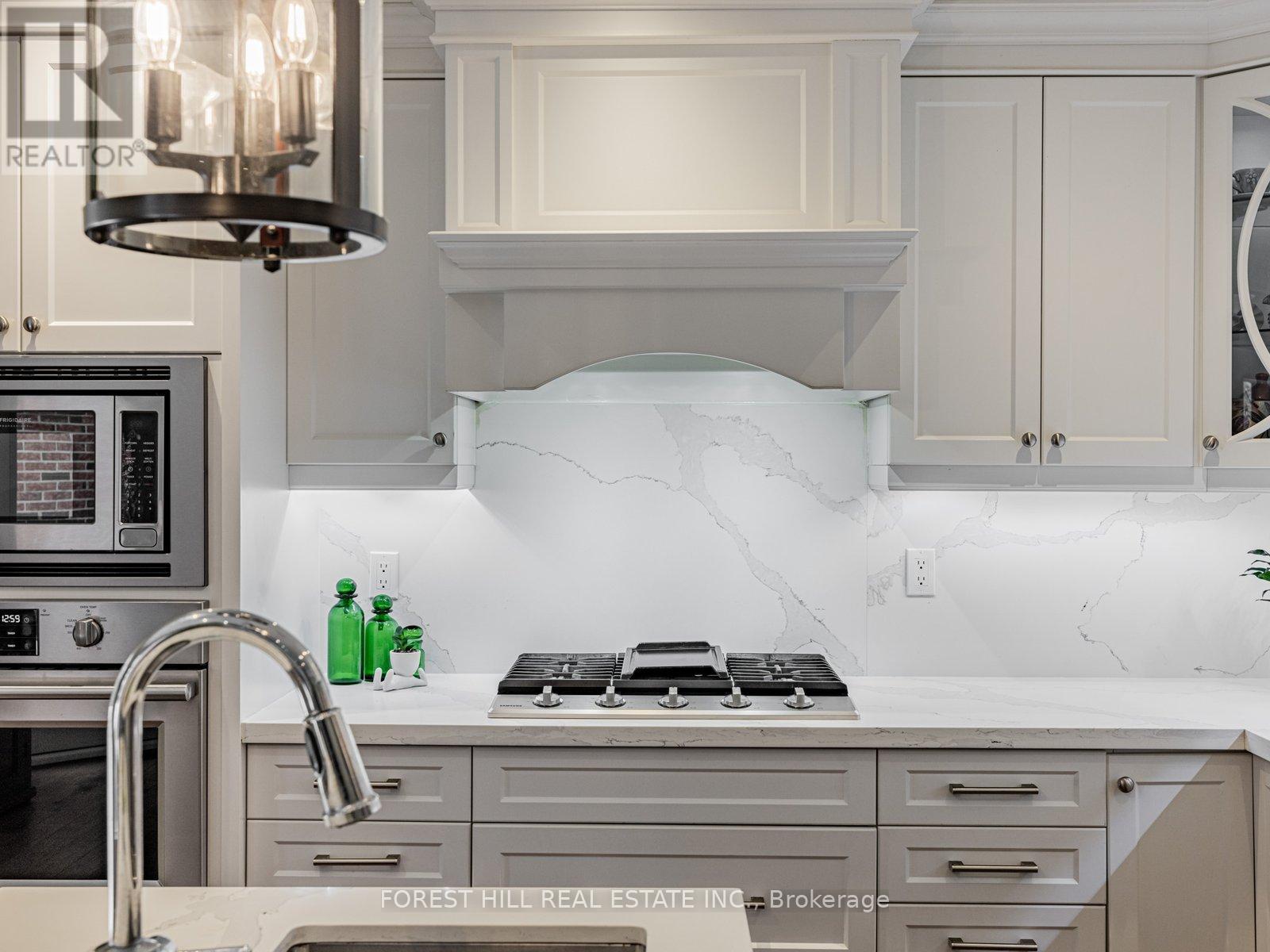 30 Chiswell Crescent, Toronto, Ontario  M2N 6E1 - Photo 25 - C12627456