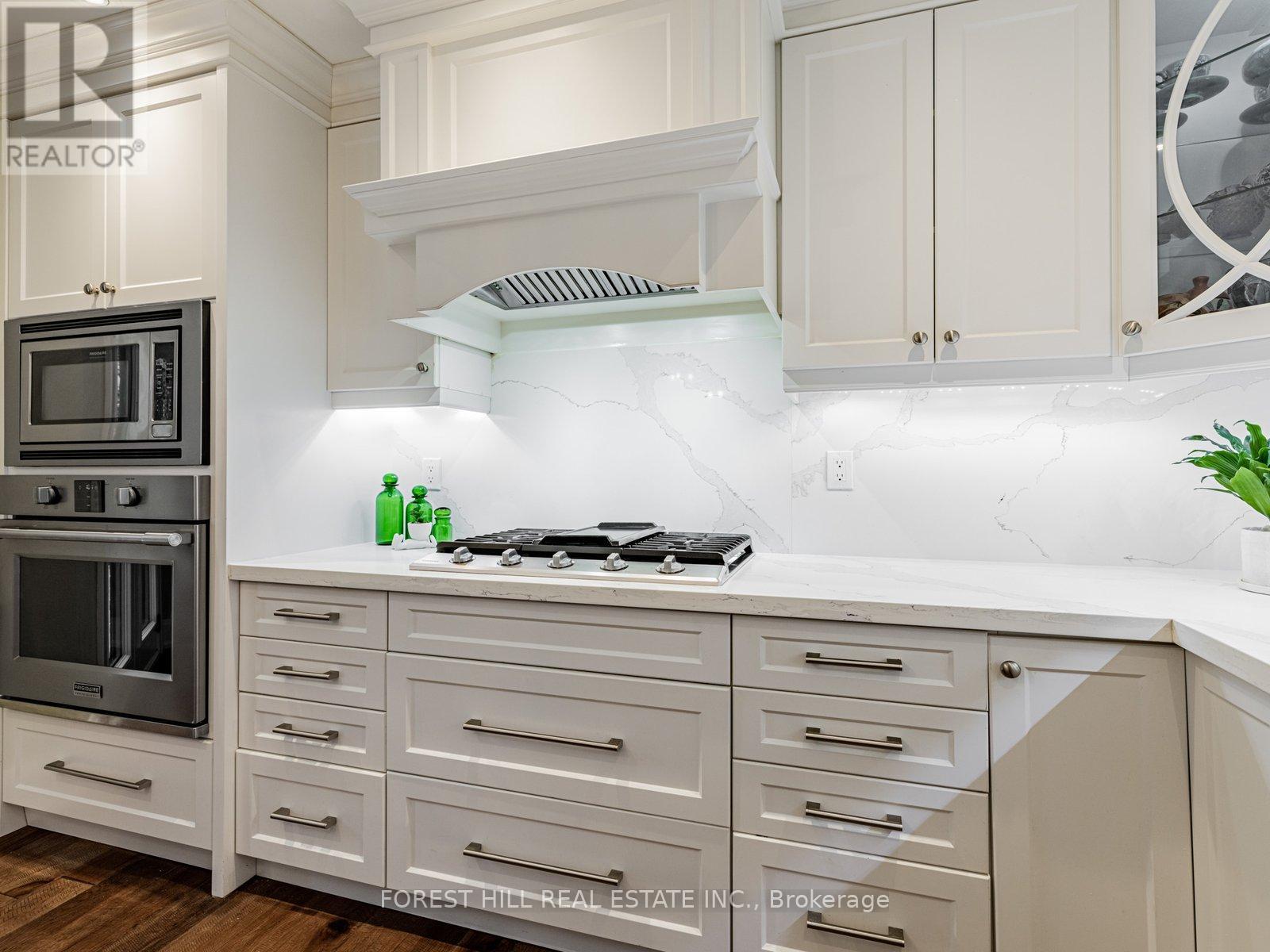 30 Chiswell Crescent, Toronto, Ontario  M2N 6E1 - Photo 27 - C12627456