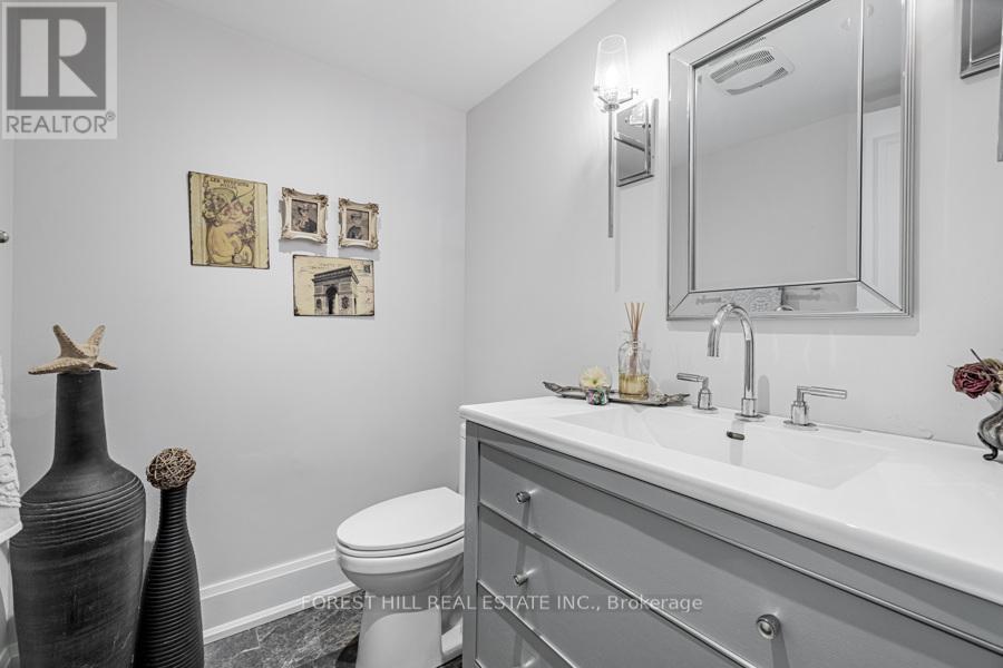 30 Chiswell Crescent, Toronto, Ontario  M2N 6E1 - Photo 28 - C12627456