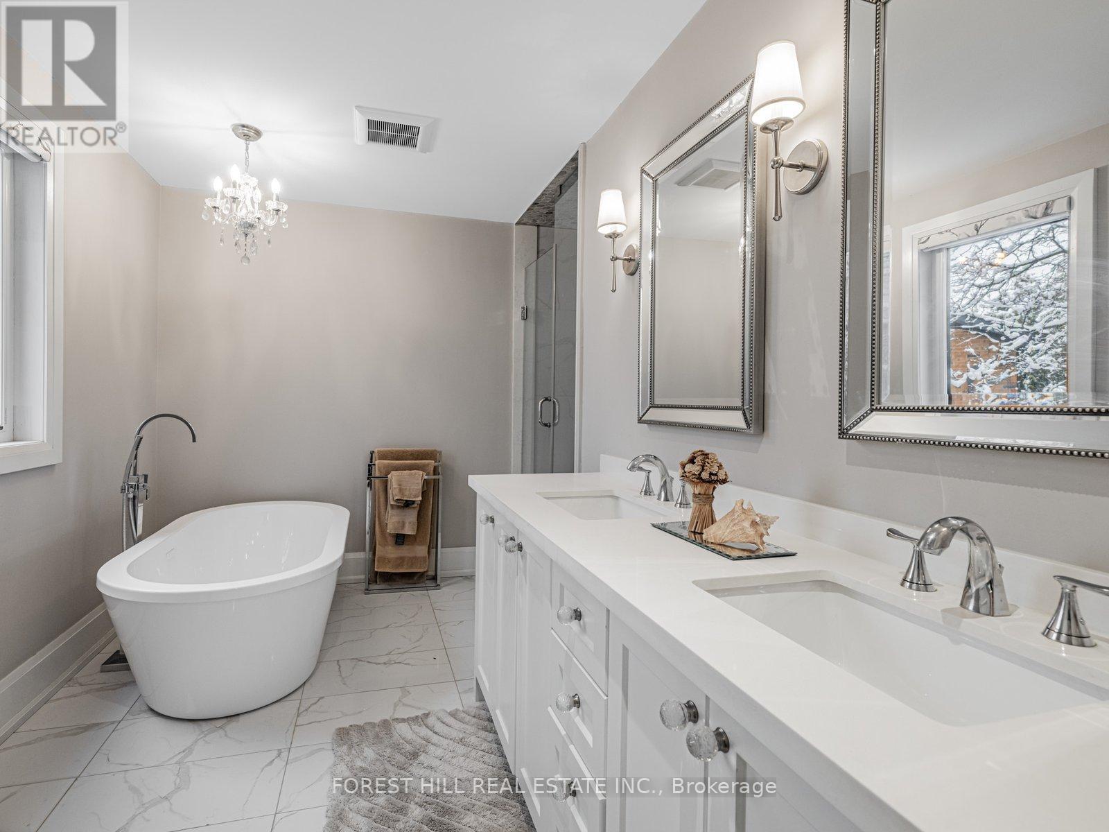 30 Chiswell Crescent, Toronto, Ontario  M2N 6E1 - Photo 35 - C12627456