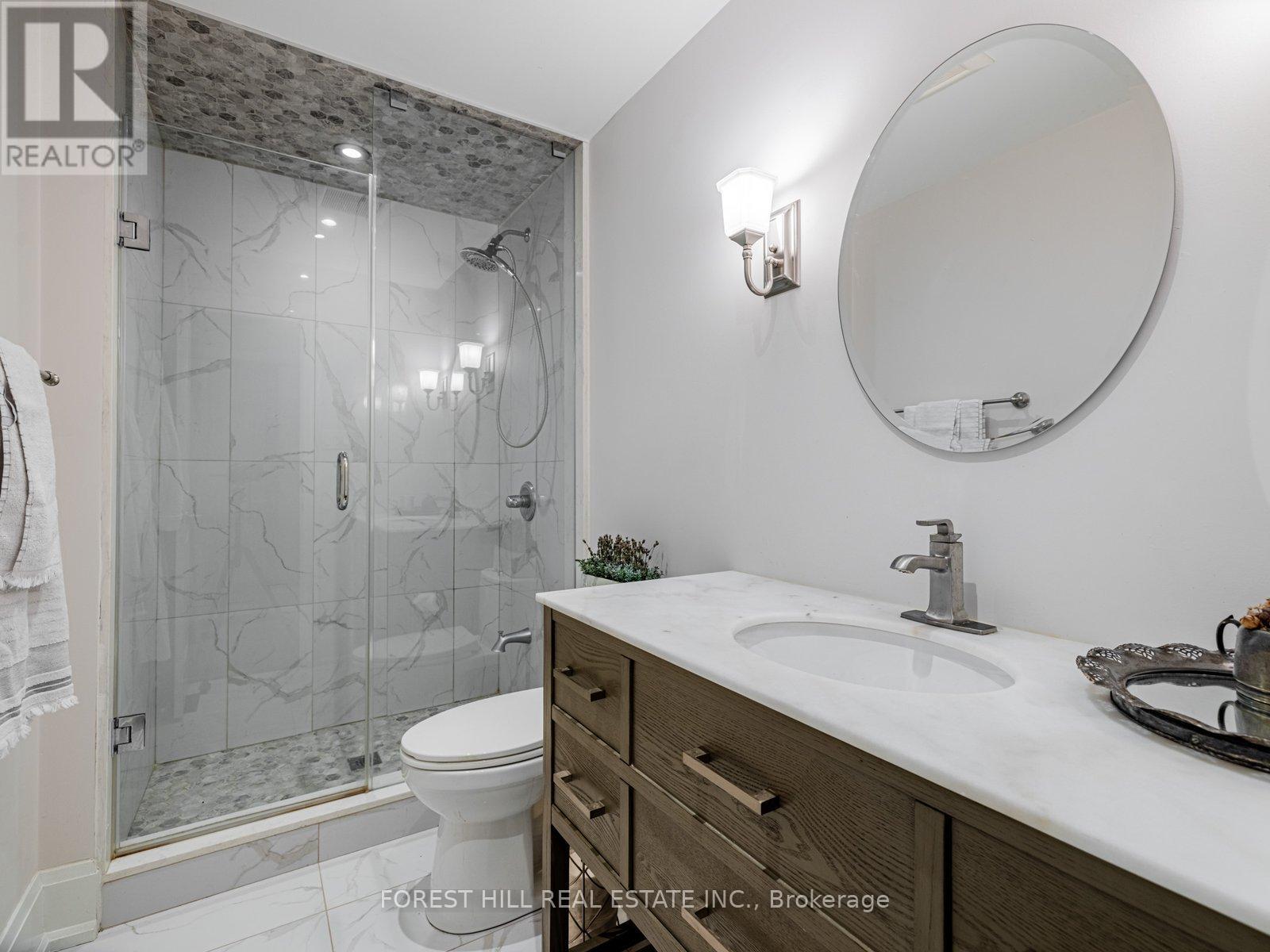30 Chiswell Crescent, Toronto, Ontario  M2N 6E1 - Photo 38 - C12627456