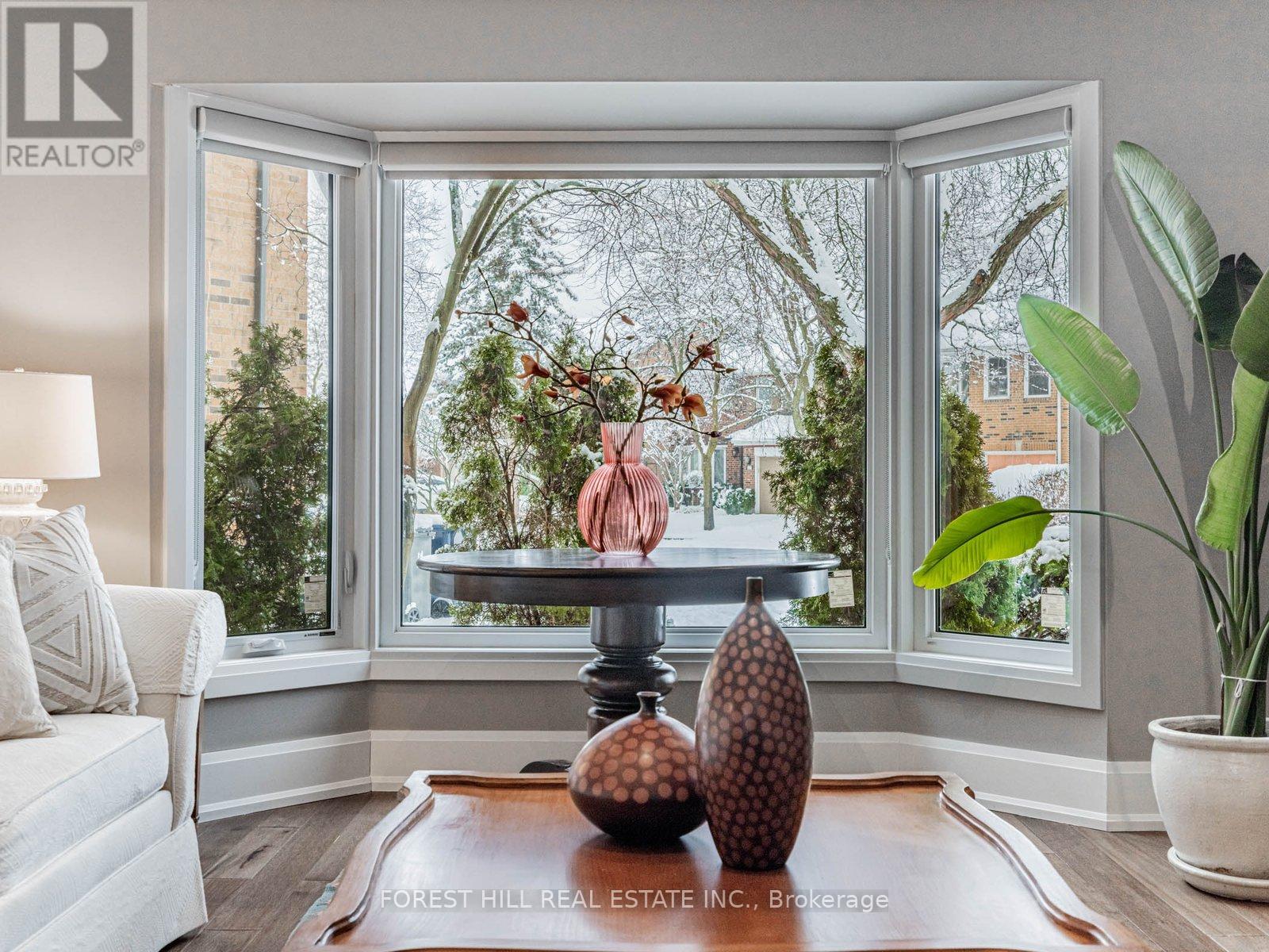 30 Chiswell Crescent, Toronto, Ontario  M2N 6E1 - Photo 9 - C12627456