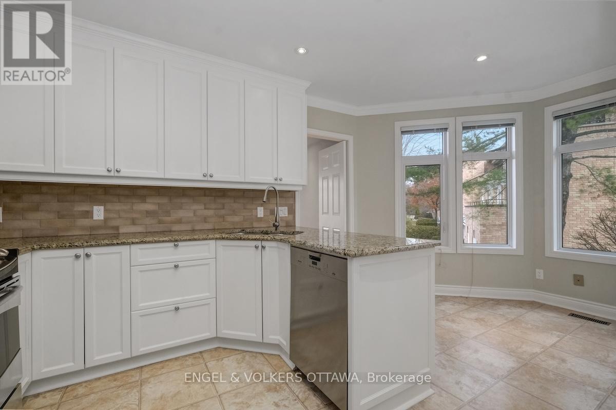 25 Bittern Court, Ottawa, Ontario  K1L 8K9 - Photo 18 - X12601440