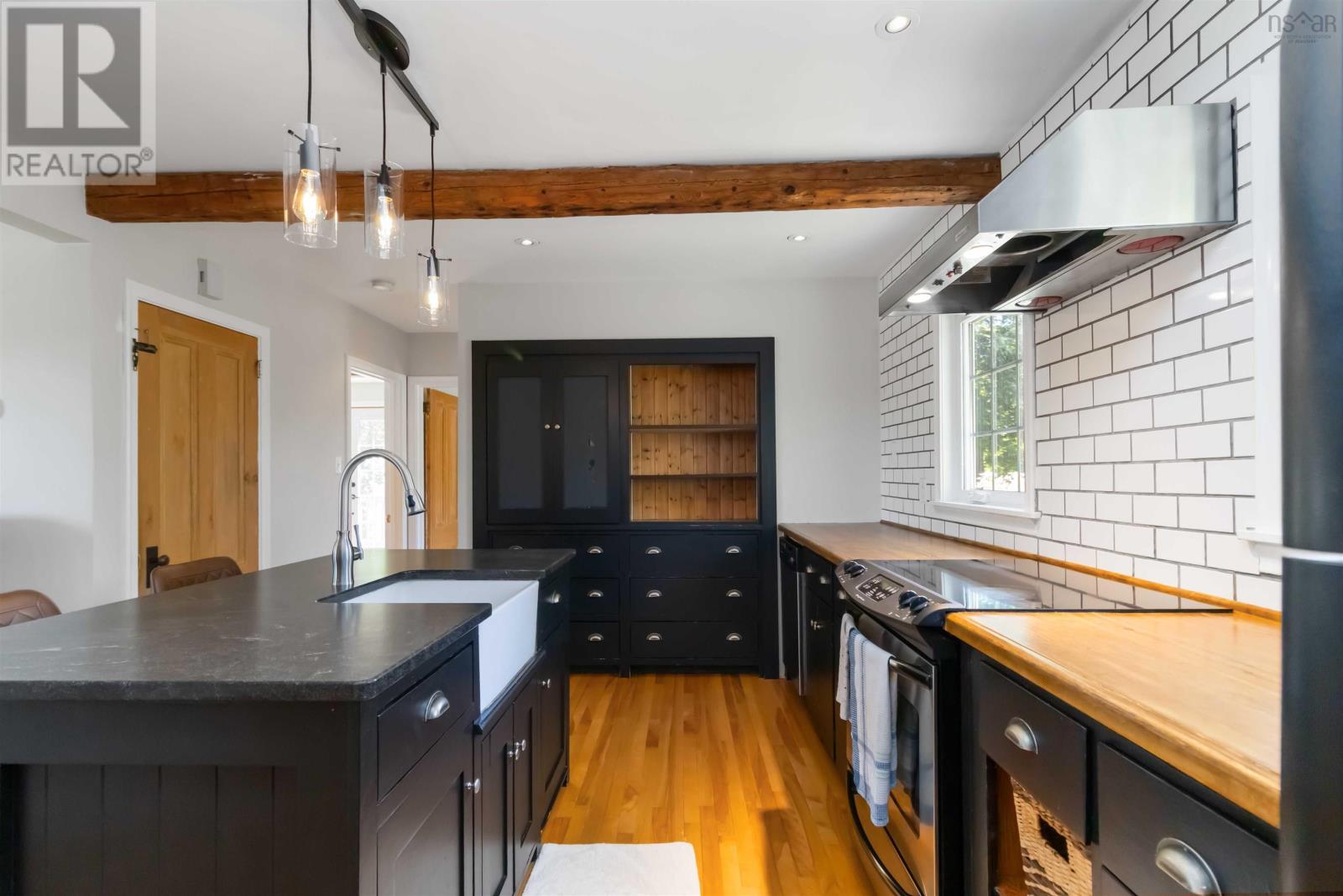 385 Green Street, Lunenburg, Nova Scotia  B0J 2C0 - Photo 16 - 202520096