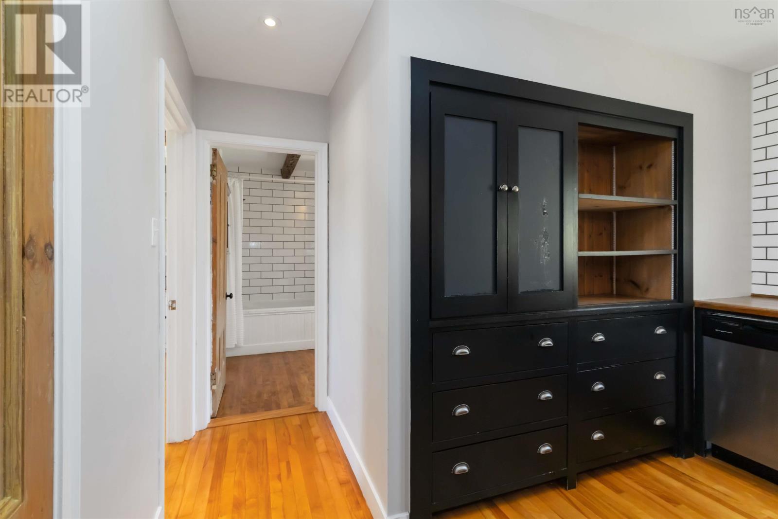 385 Green Street, Lunenburg, Nova Scotia  B0J 2C0 - Photo 21 - 202520096