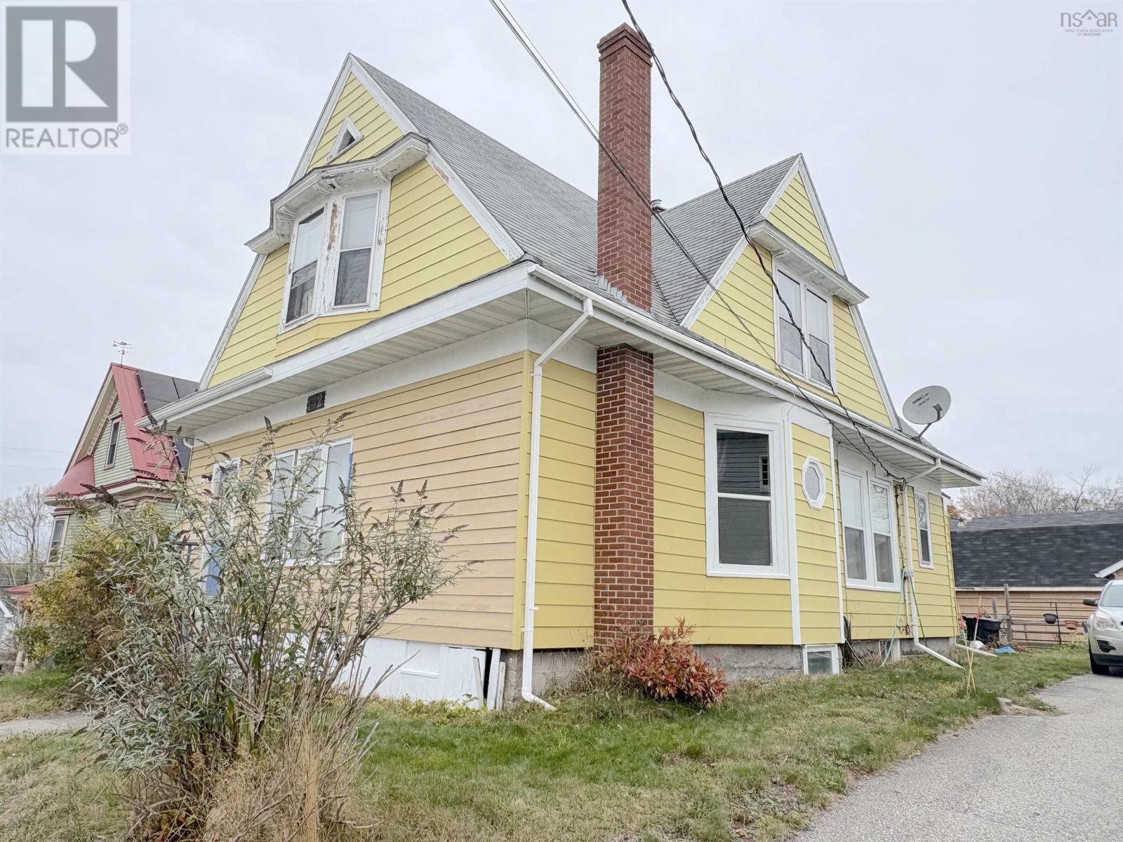 142 Mowatt Street, Shelburne, Nova Scotia B0T 1W0 - Photo 4 - 202527448