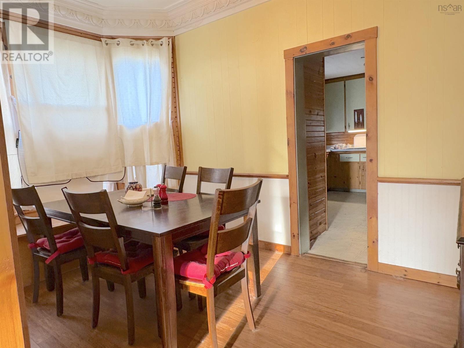 142 Mowatt Street, Shelburne, Nova Scotia B0T 1W0 - Photo 6 - 202527448