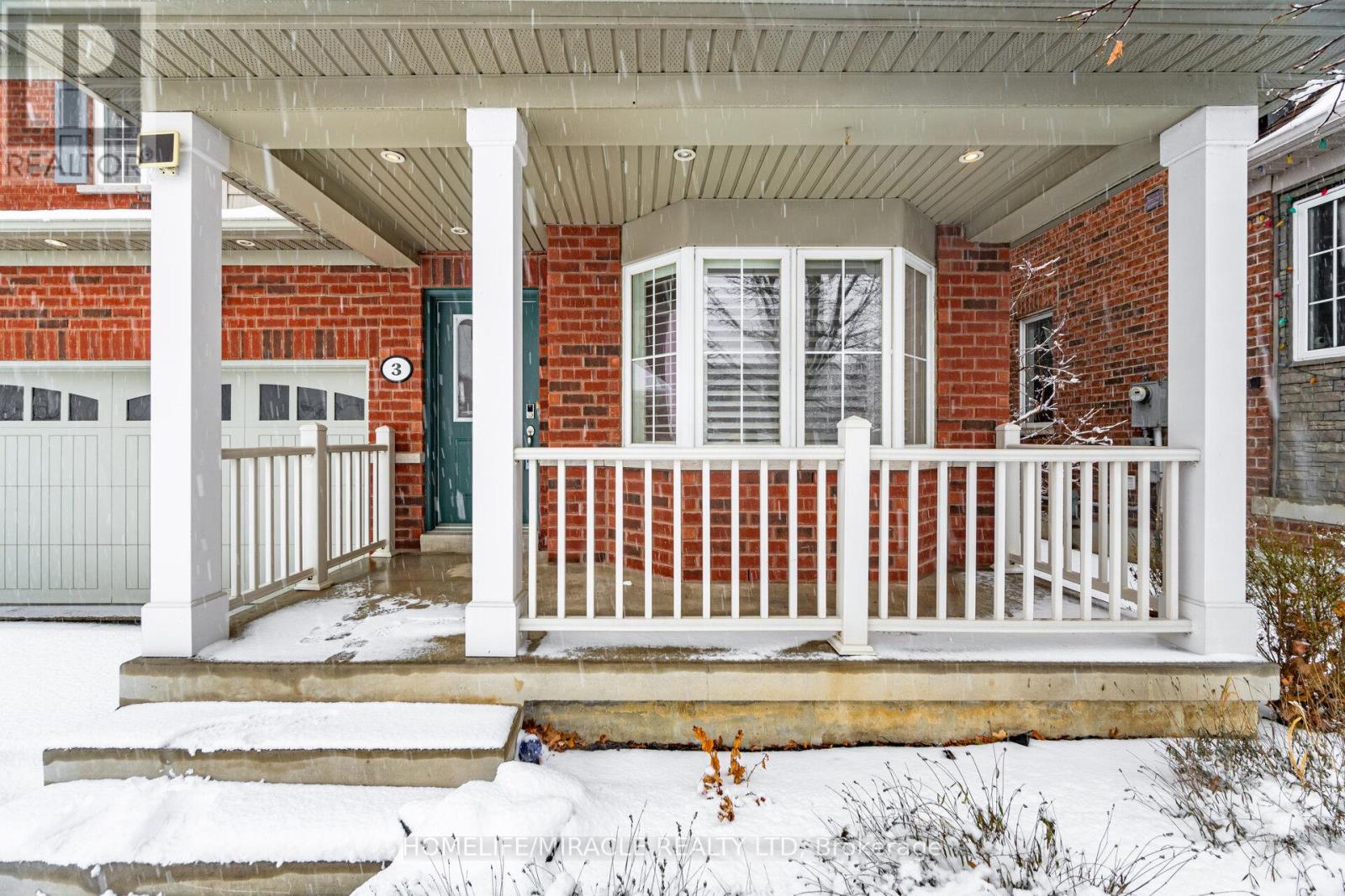 3 Galea Drive, Ajax (Central East), Ontario  L1Z 0J7 - Photo 4 - E12627382