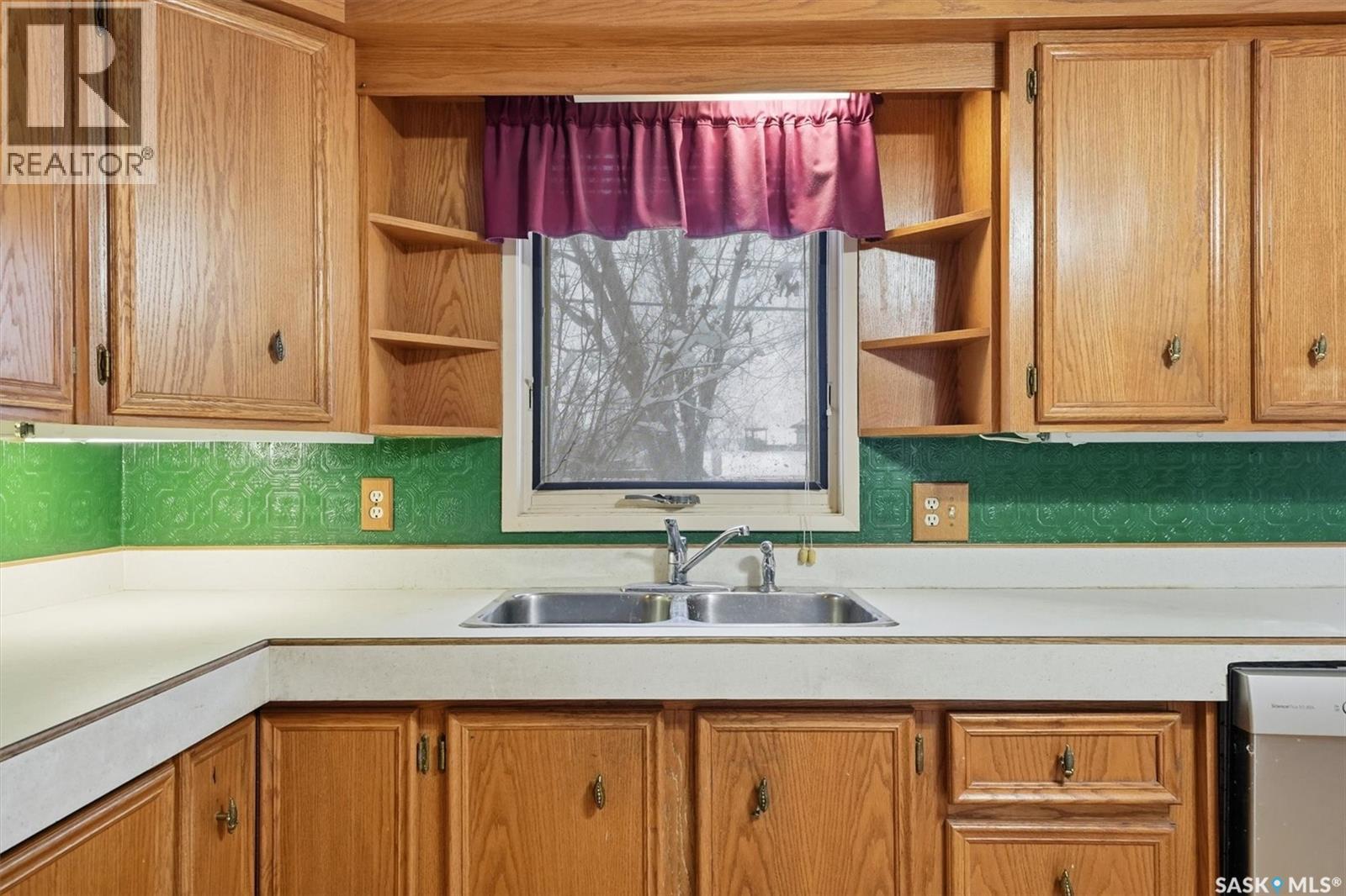 330 Fehr Crescent, Martensville, Saskatchewan  S0K 0A2 - Photo 14 - SK025522