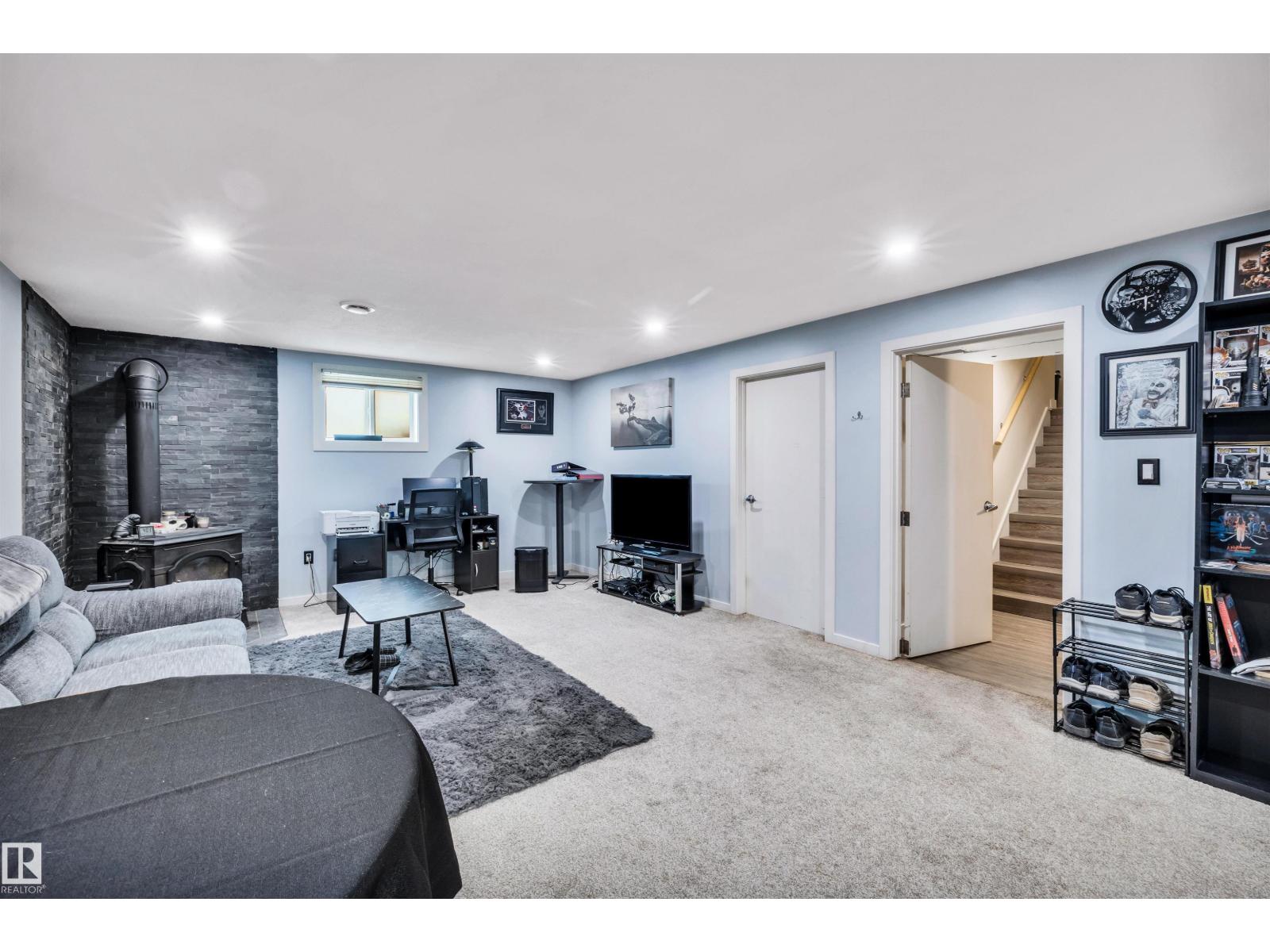 9516 63 Av Nw, Edmonton, Alberta  T6E 0G4 - Photo 13 - E4453446