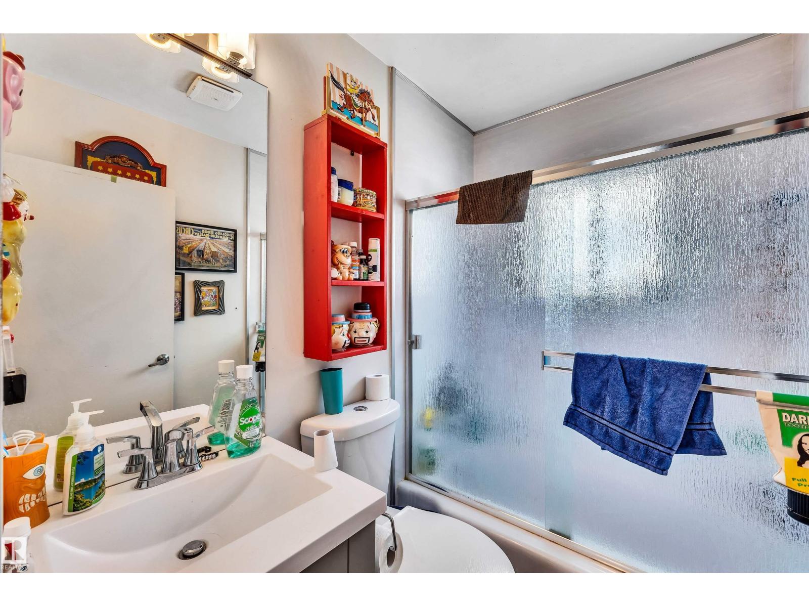 9516 63 Av Nw, Edmonton, Alberta  T6E 0G4 - Photo 23 - E4453446