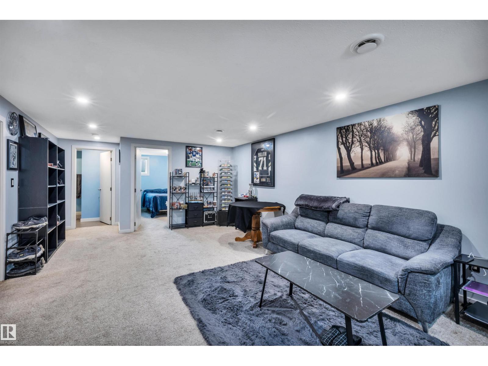 9516 63 Av Nw, Edmonton, Alberta  T6E 0G4 - Photo 12 - E4453446