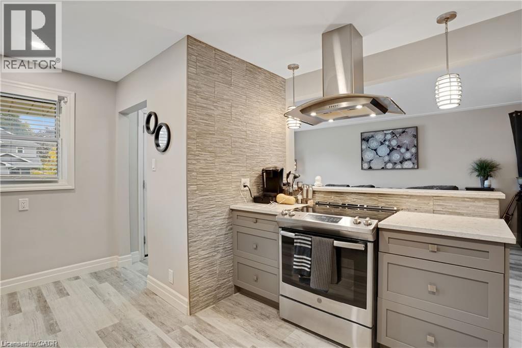 111 Franklin Street N, Kitchener, Ontario  N2A 1Y3 - Photo 1 - 40787999