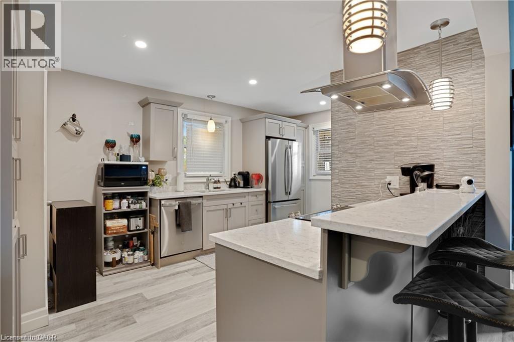 111 Franklin Street N, Kitchener, Ontario  N2A 1Y3 - Photo 7 - 40787999