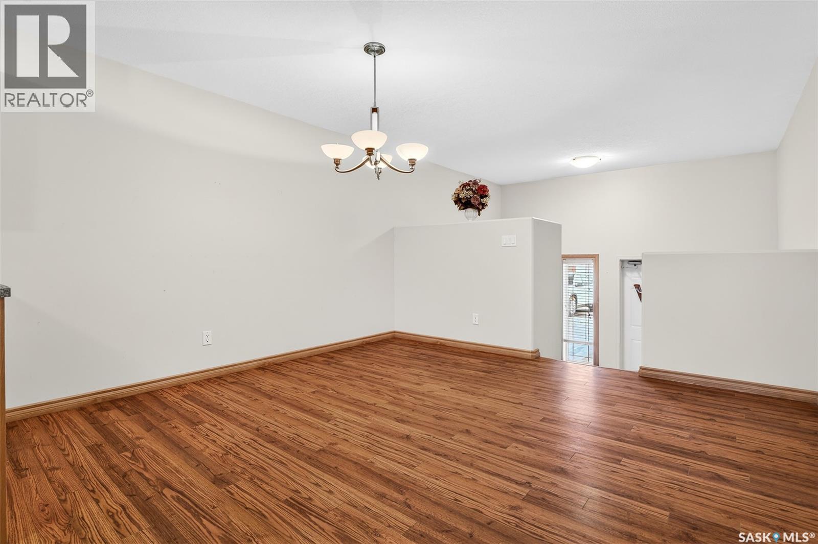 1 120 Athabasca Street W, Moose Jaw, Saskatchewan  S6H 2B7 - Photo 35 - SK025517