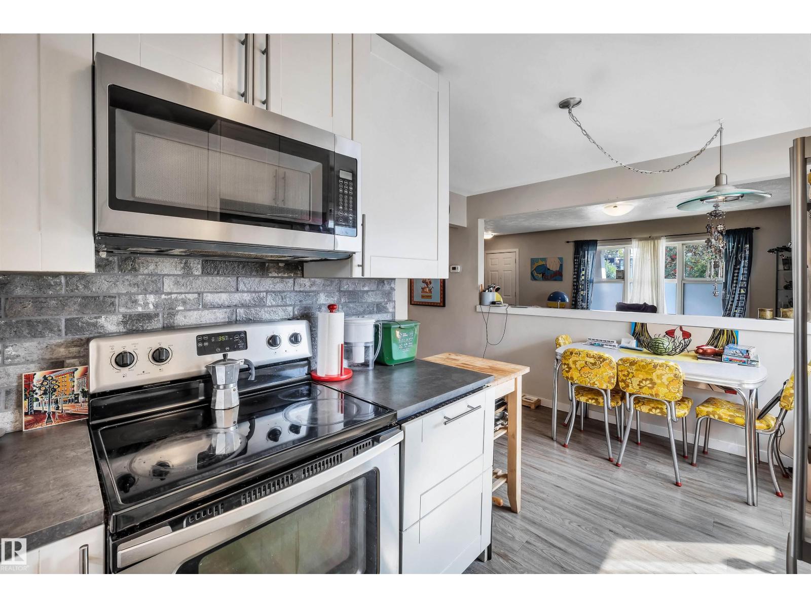 9516 63 Av Nw, Edmonton, Alberta  T6E 0G4 - Photo 10 - E4453446