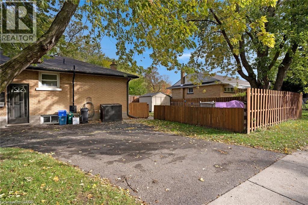 111 Franklin Street N, Kitchener, Ontario  N2A 1Y3 - Photo 35 - 40787999