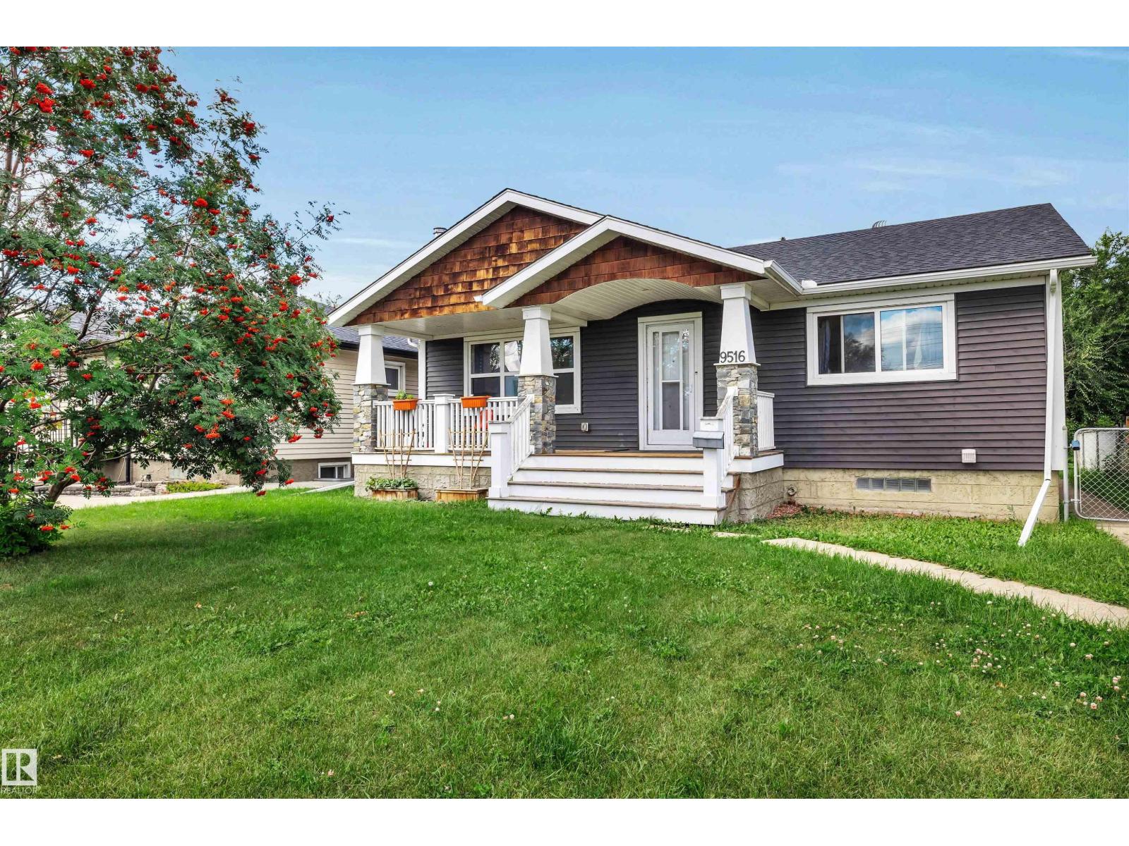 9516 63 Av Nw, Edmonton, Alberta  T6E 0G4 - Photo 2 - E4453446