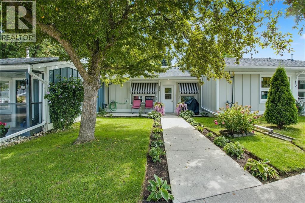 13 Sister Varga Terrace, Hamilton, Ontario  L9B 1T8 - Photo 2 - 40793536