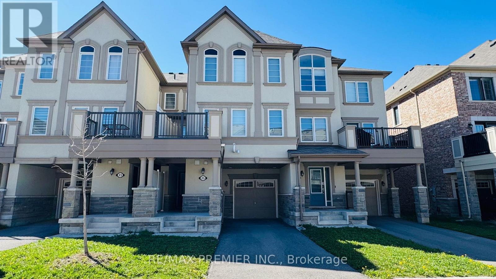 25 MCGRATH AVENUE, Richmond Hill, Ontario