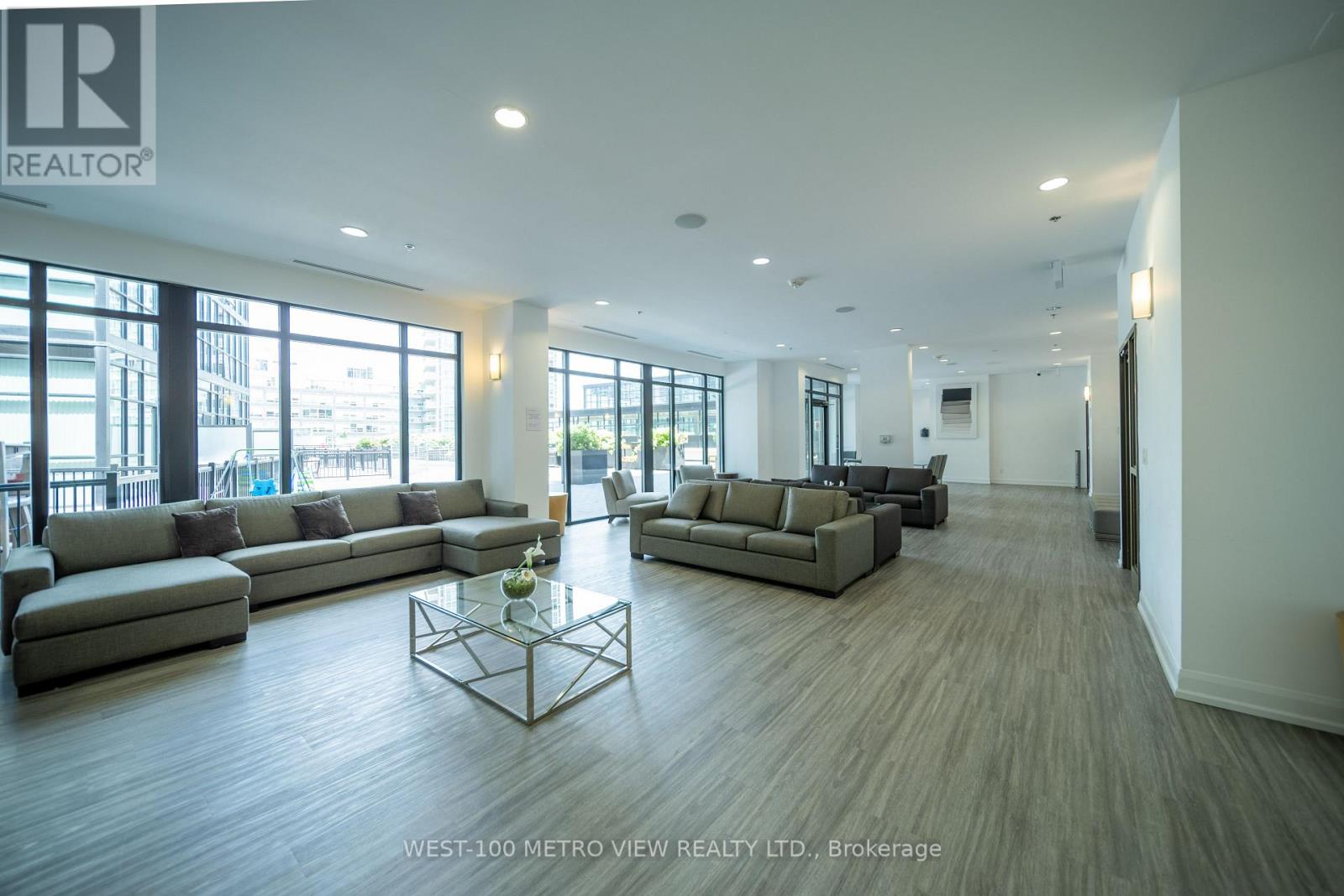 1209 - 2910 Highway 7 Road, Vaughan, Ontario  L4K 0H8 - Photo 13 - N12627378