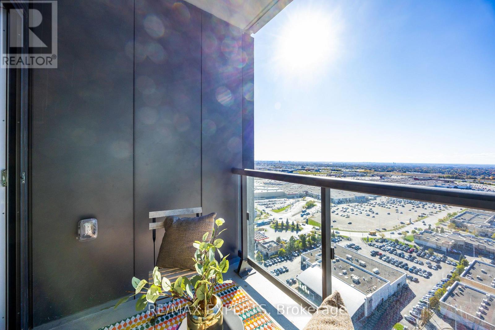 2521 - 10 Abeja Street, Vaughan, Ontario  L4K 0R4 - Photo 27 - N12627404