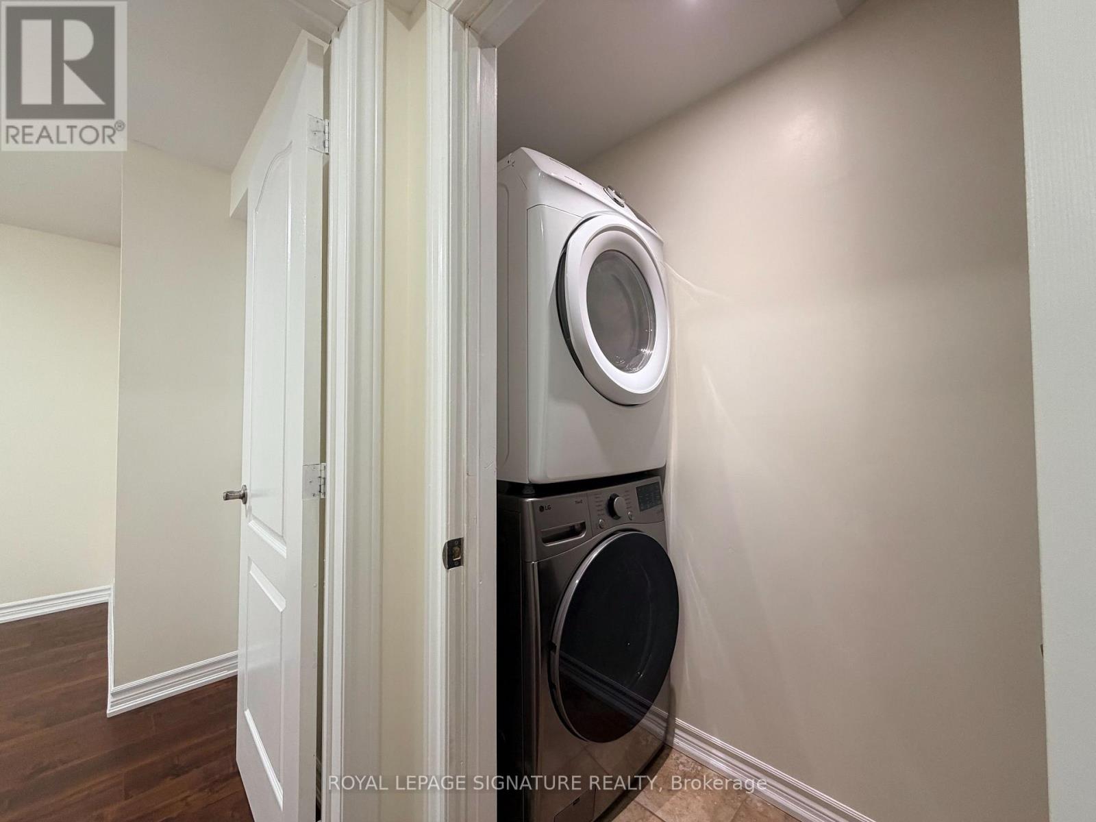 Lower - 331 Spruce Grove Crescent, Newmarket, Ontario  L3X 2X2 - Photo 15 - N12627470