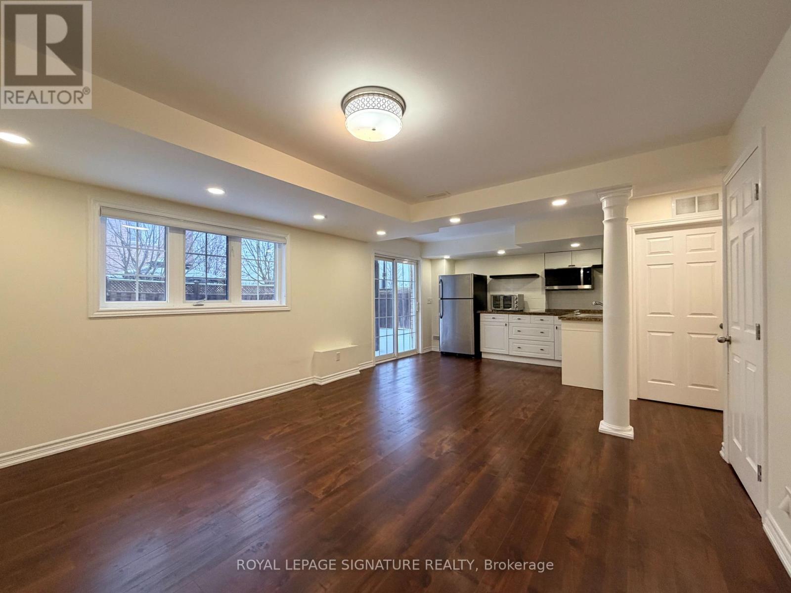 Lower - 331 Spruce Grove Crescent, Newmarket, Ontario  L3X 2X2 - Photo 2 - N12627470