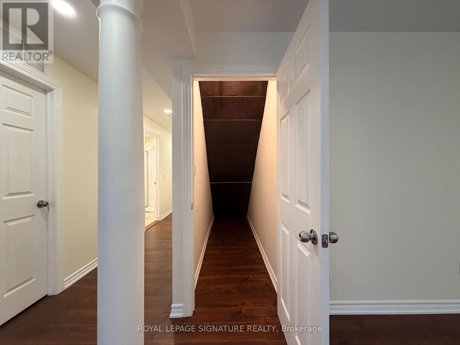 Lower - 331 Spruce Grove Crescent, Newmarket, Ontario  L3X 2X2 - Photo 7 - N12627470