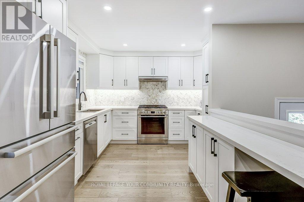 41 Brightbay Crescent, Markham, Ontario  L3T 1C2 - Photo 7 - N12627498