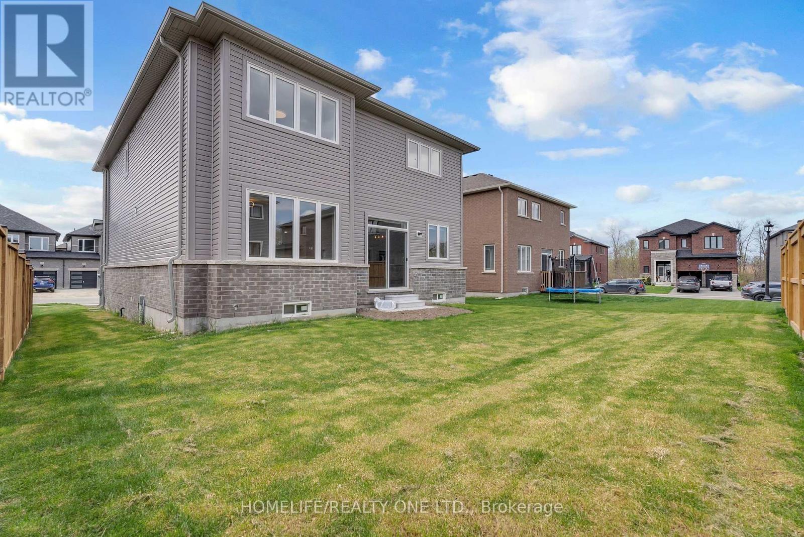 47 Autumn Drive, Wasaga Beach, Ontario  L9Z 0K7 - Photo 48 - S12627360